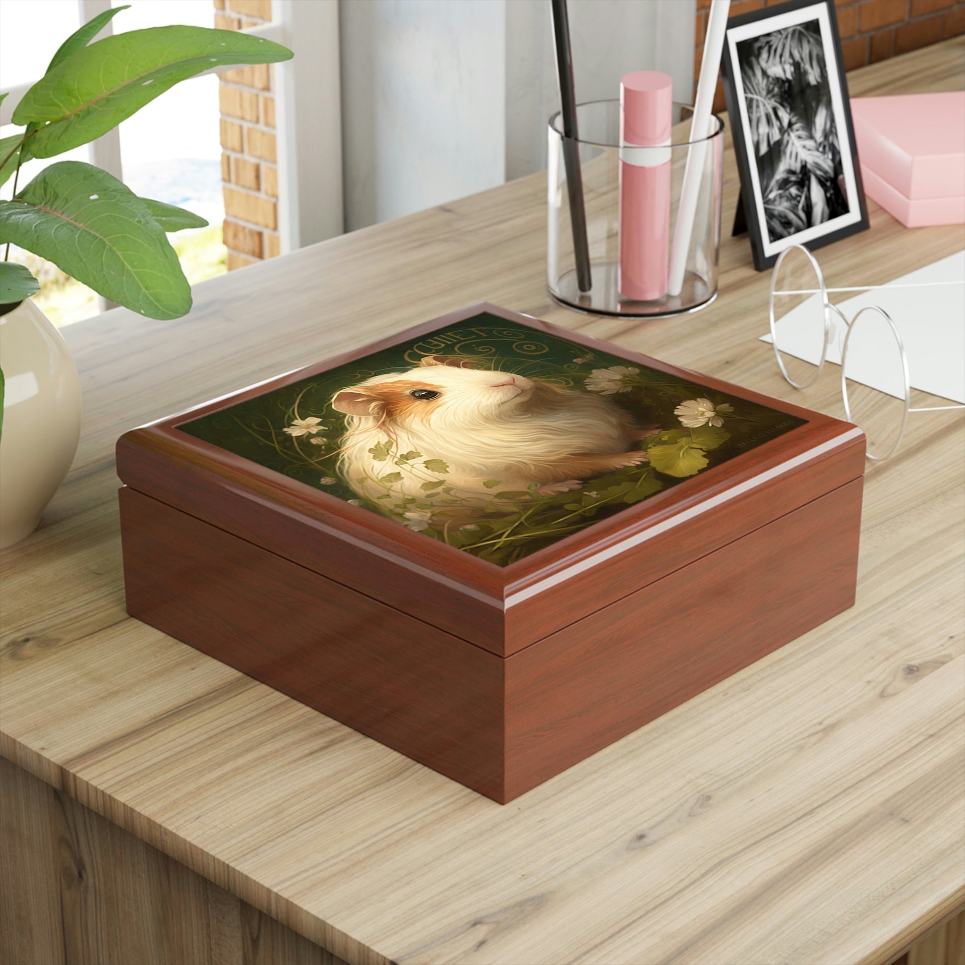 Emerald Guinea Pig Jewelry Box