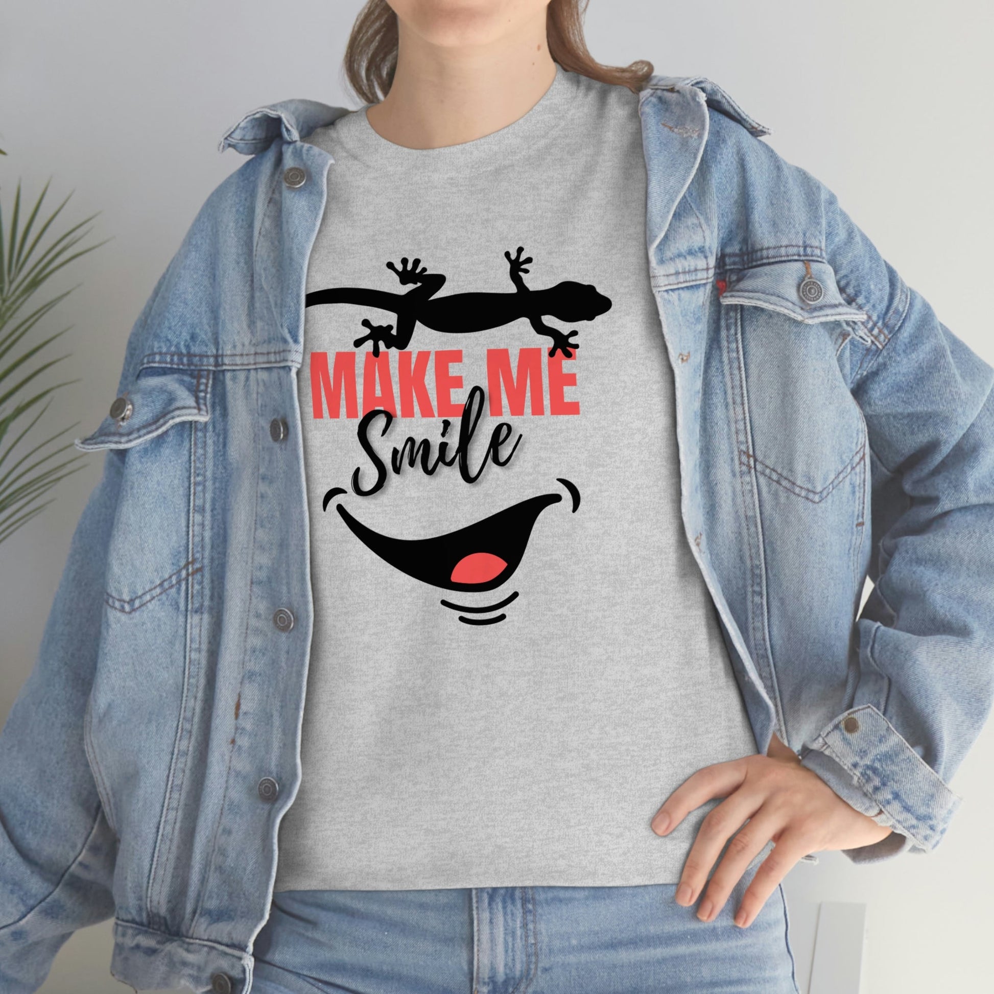 Geckos Make Me Smile Heavy Cotton Tee