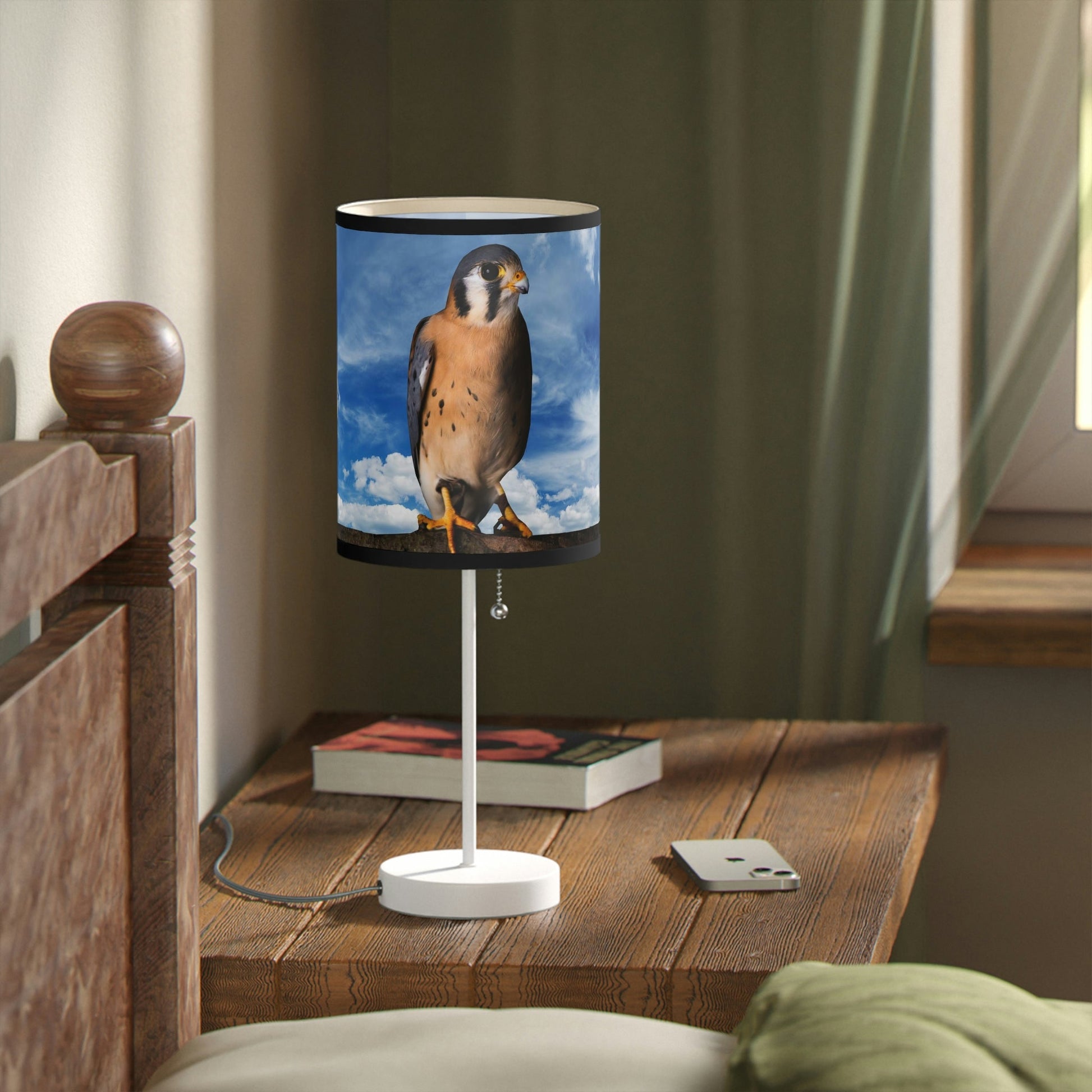 Peregrine Falcon Lamp on a Stand, US|CA plug