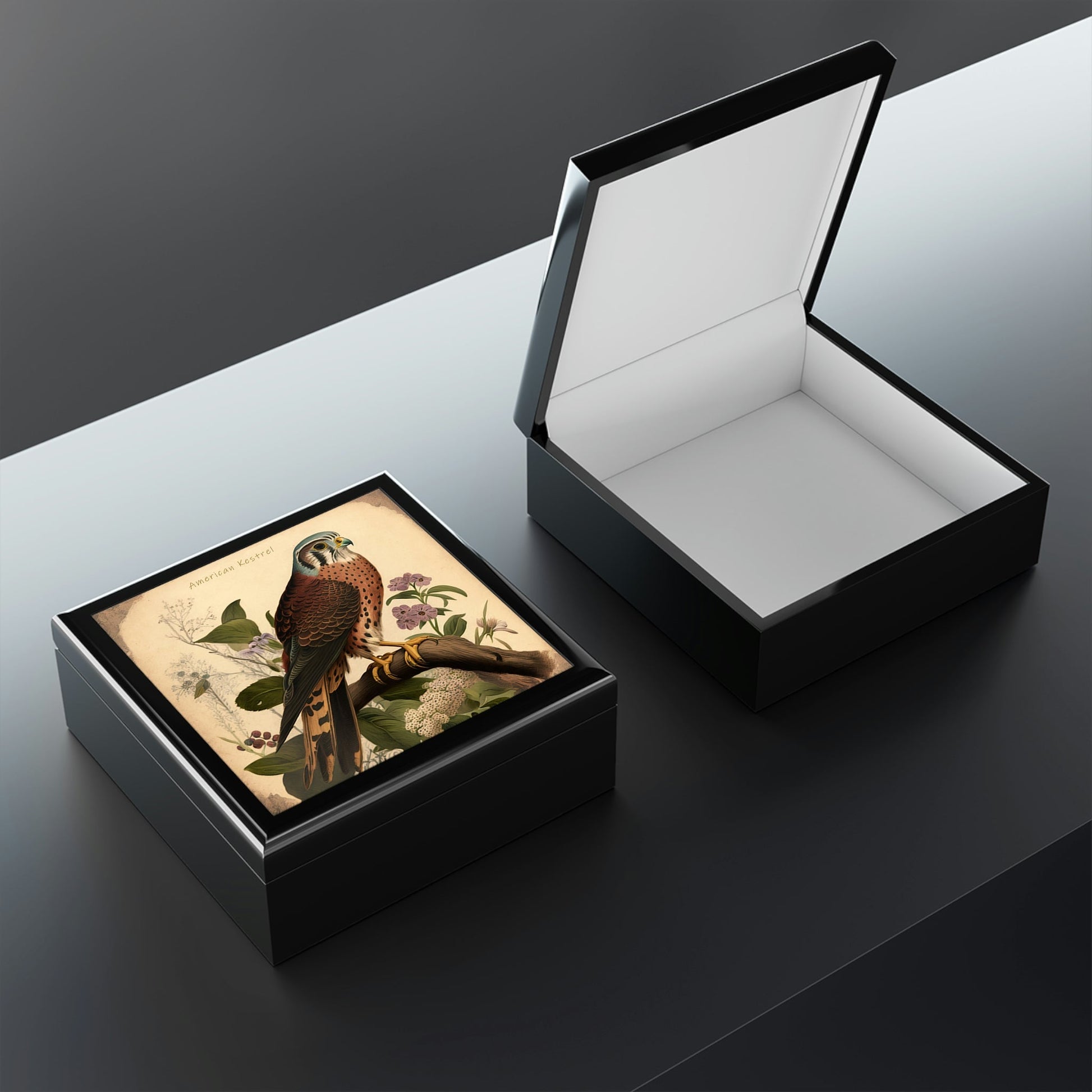 Vintage American Kestrel Wooden Keepsake Jewelry Box
