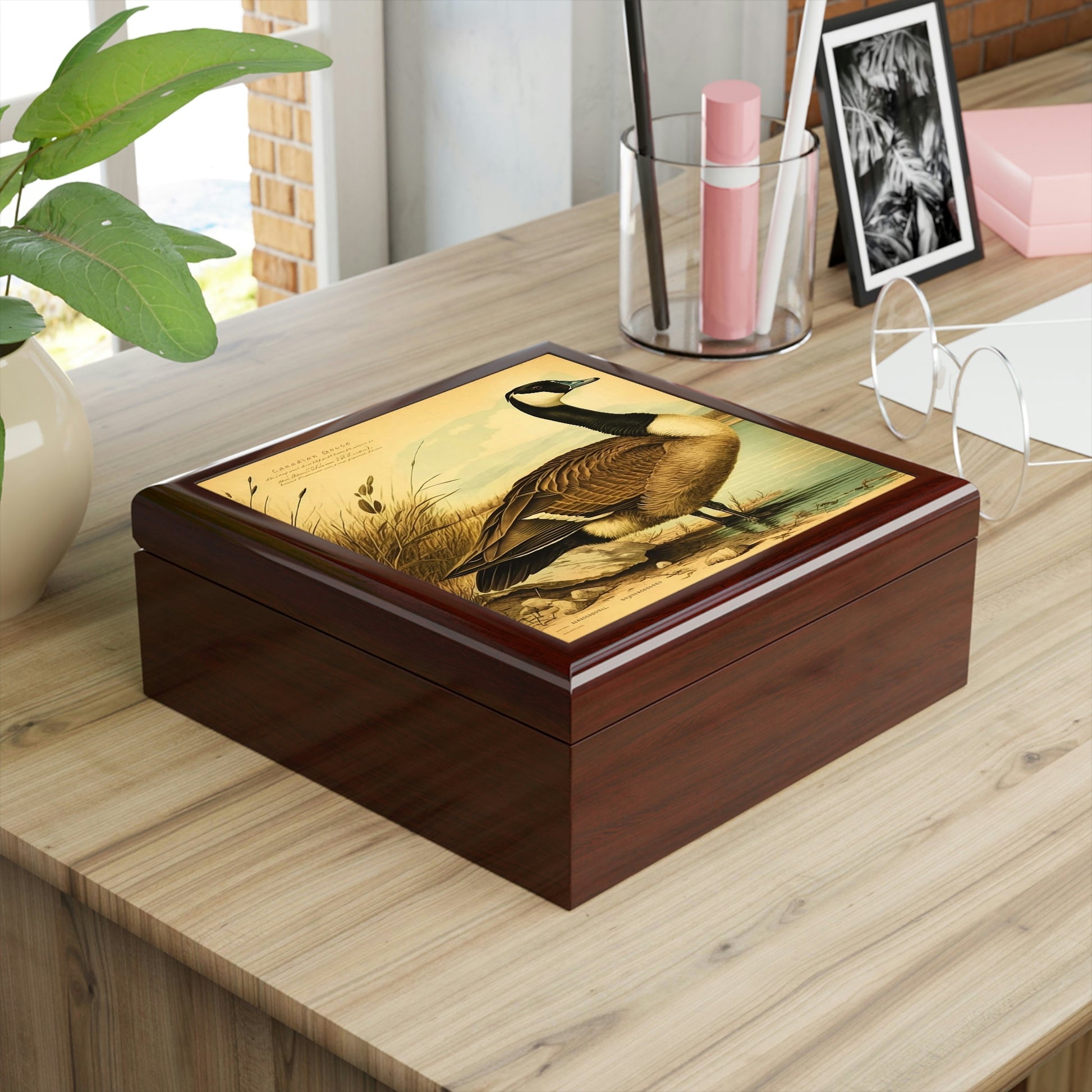 Vintage Canadian Goose Wooden Keepsake Jewelry Box