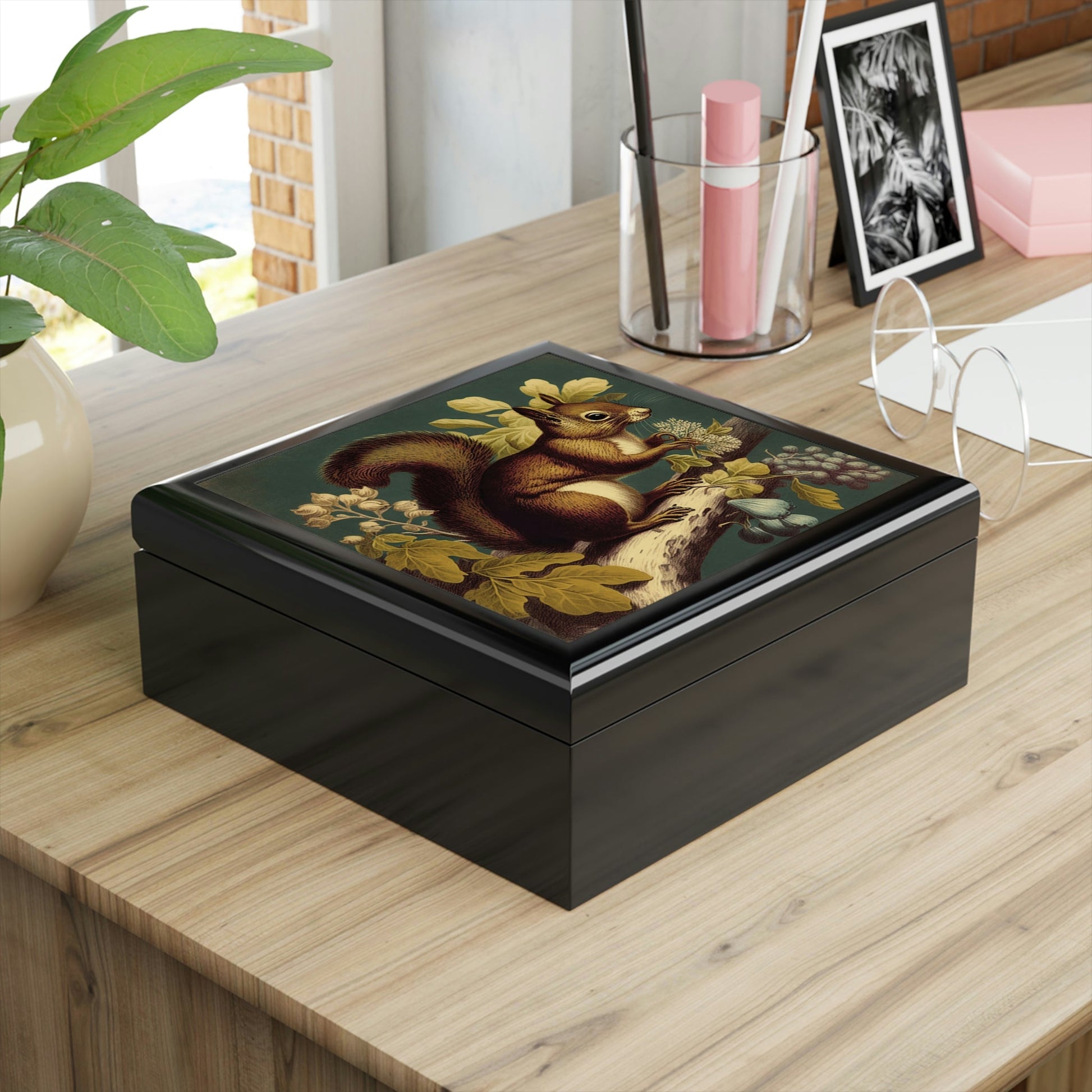 Vintage Red Squirrel Wooden Keepsake Jewelry Box