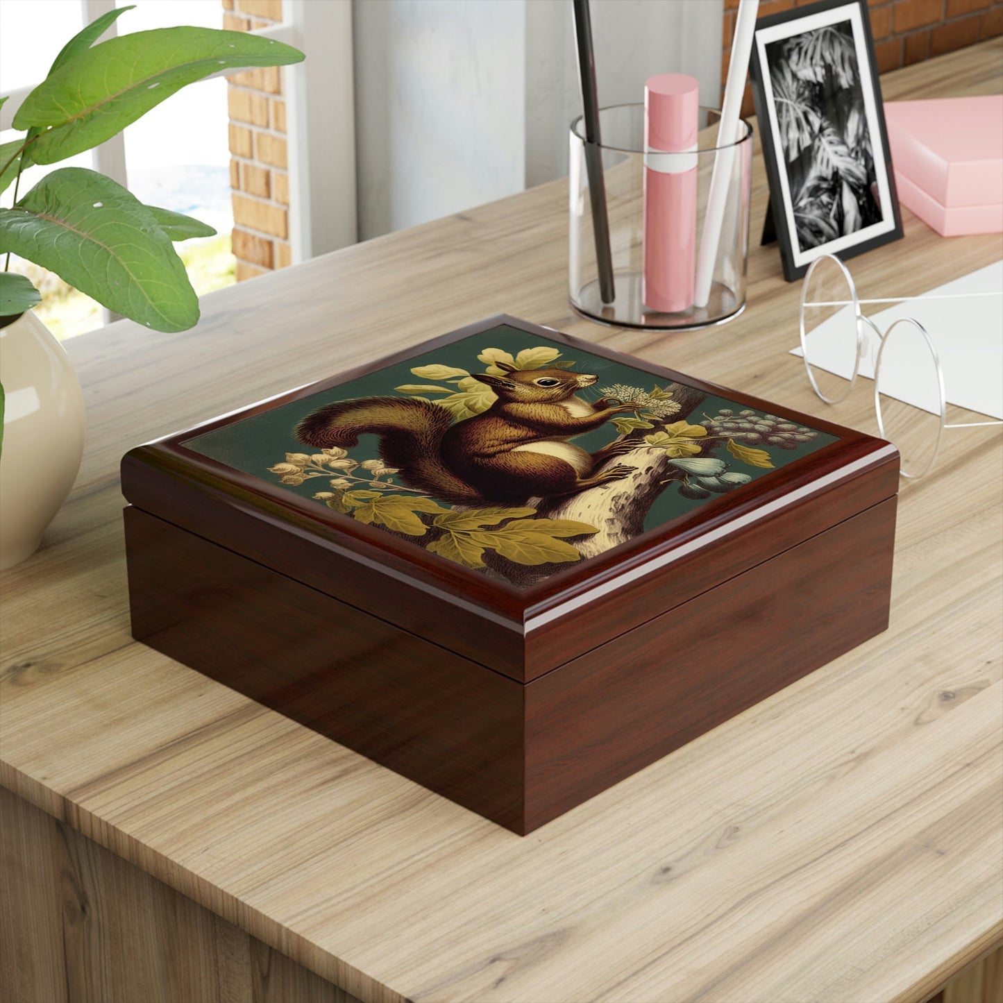 Vintage Red Squirrel Wooden Keepsake Jewelry Box
