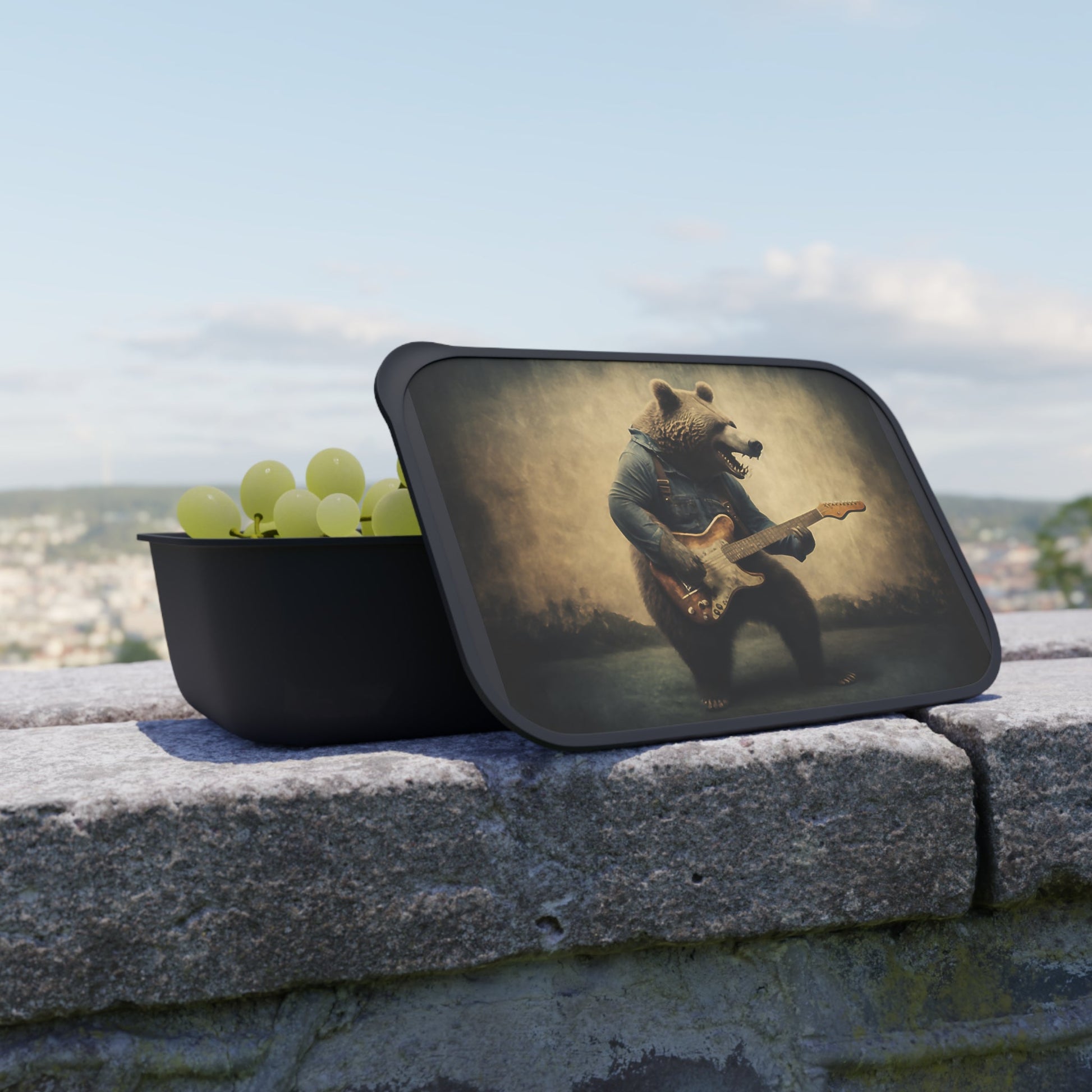 Grizzly Bear Wailing on Guitar | PLA Bento Box with Band and Utensils