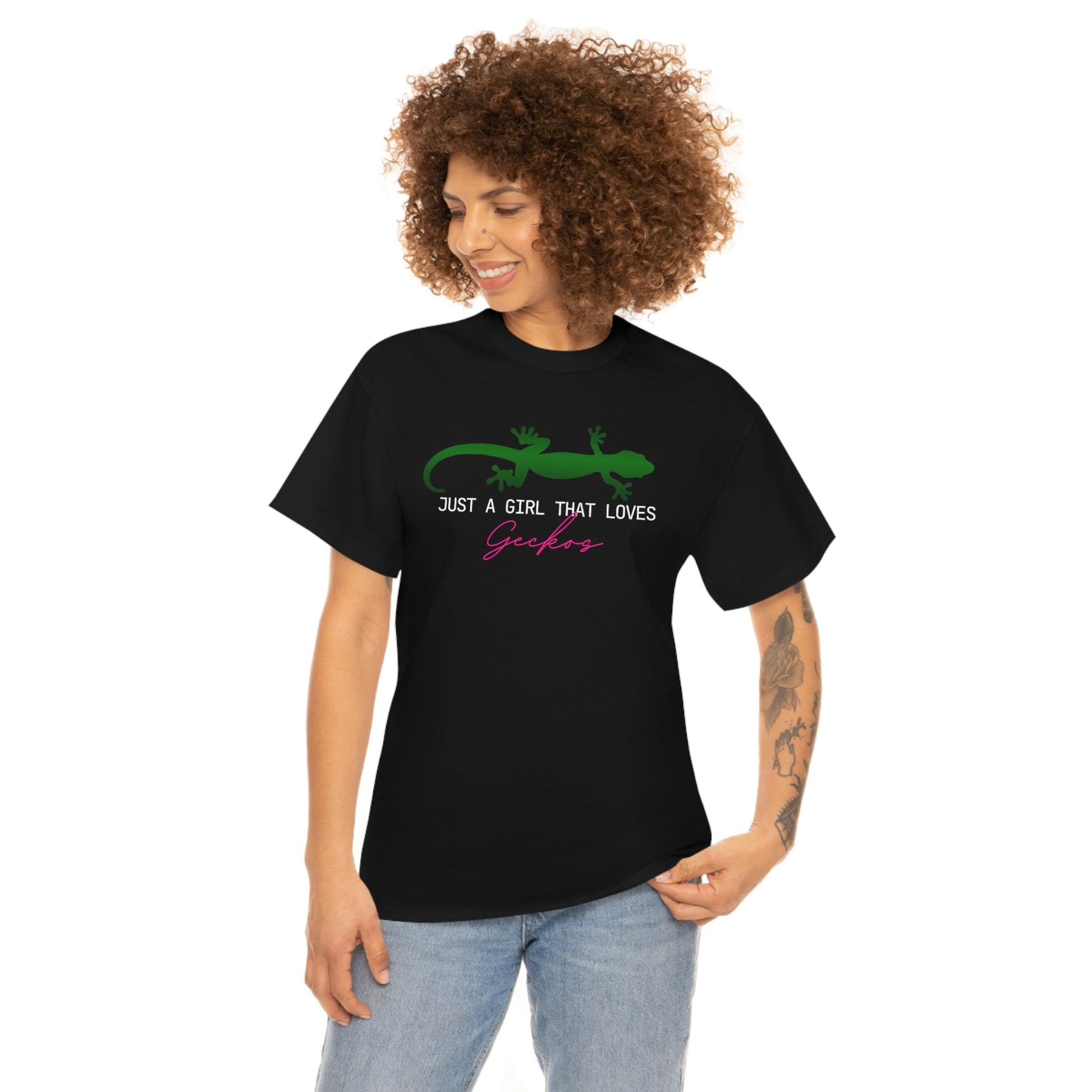 Just a Girl That Loves Geckos Heavy Cotton Tee