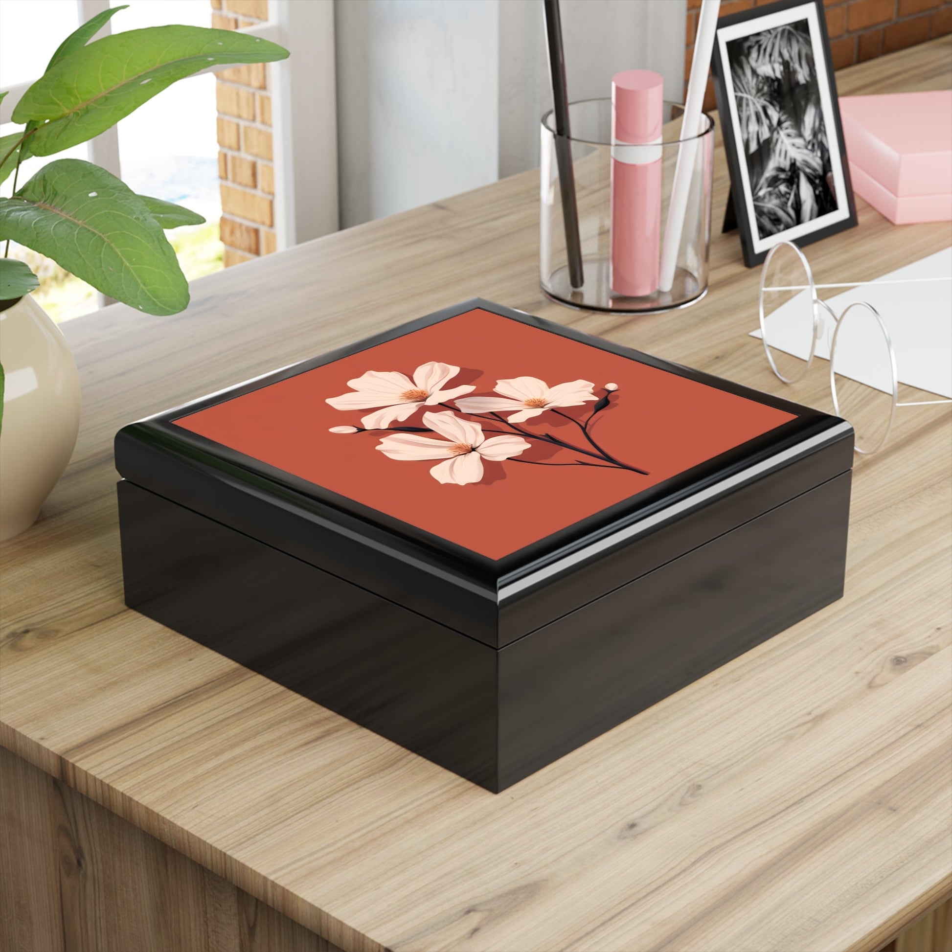 Minimalist Floral Jewelry Keepsake Box