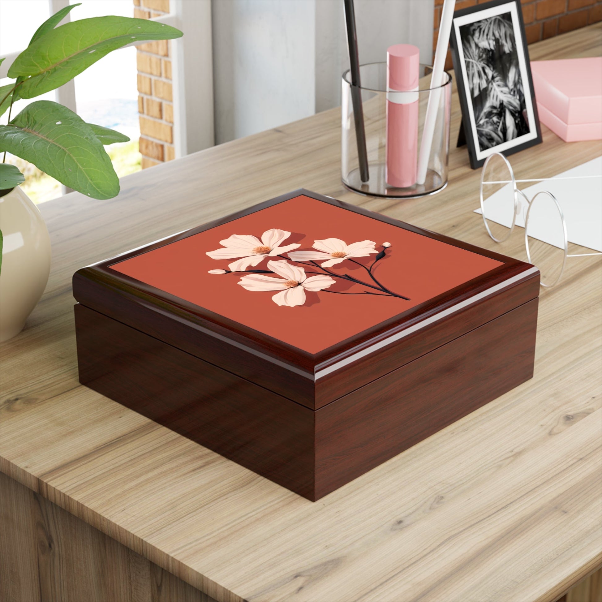 Minimalist Floral Jewelry Keepsake Box