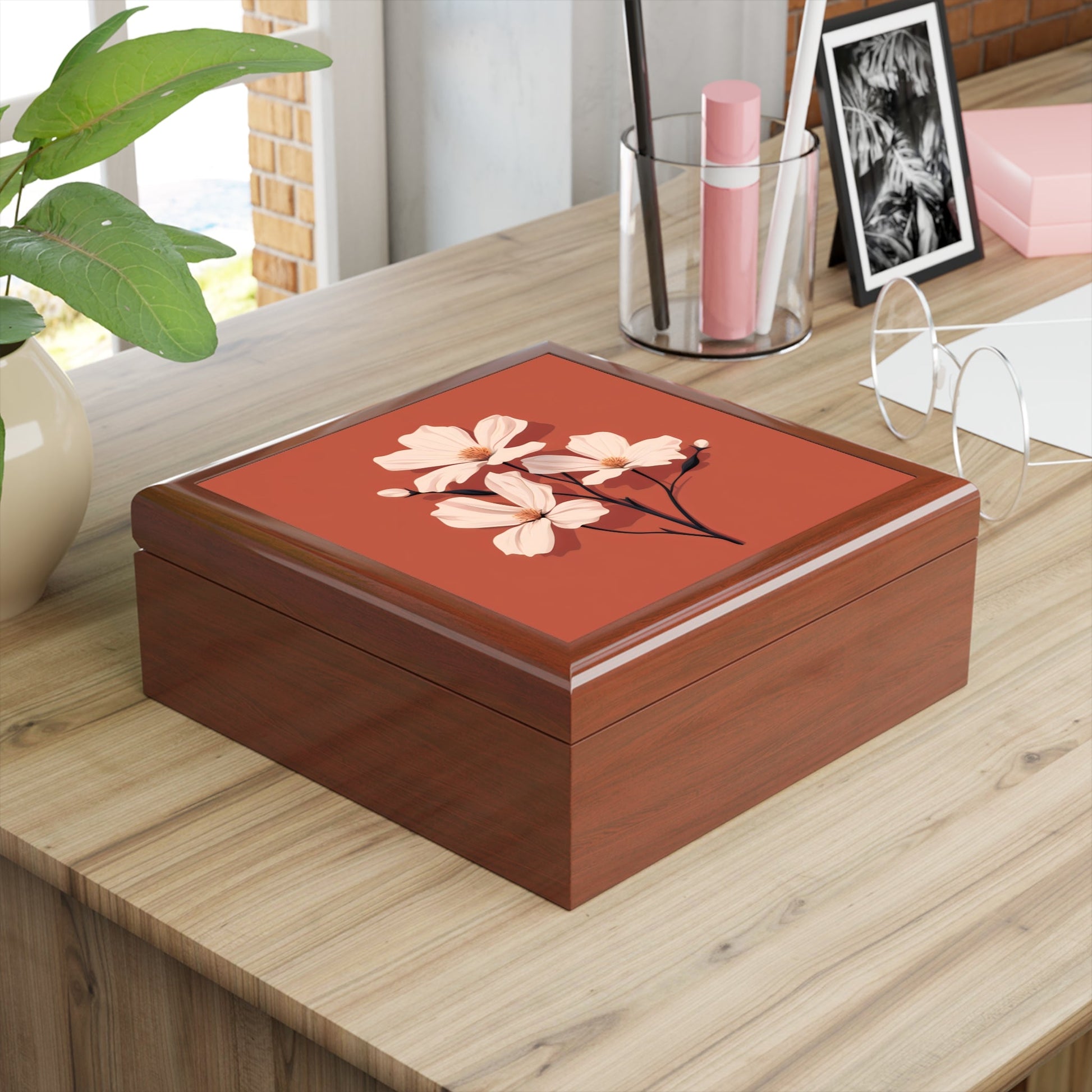 Minimalist Floral Jewelry Keepsake Box