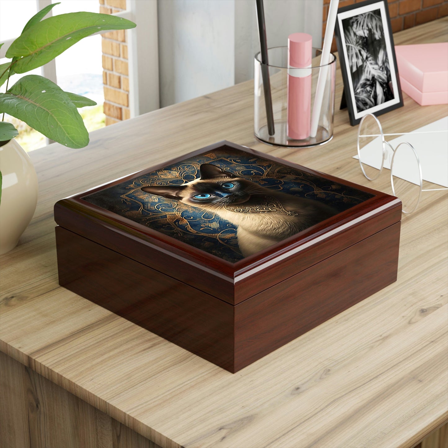 Royal Siamese Cat Wood Keepsake Jewelry Box with Ceramic Tile Cover