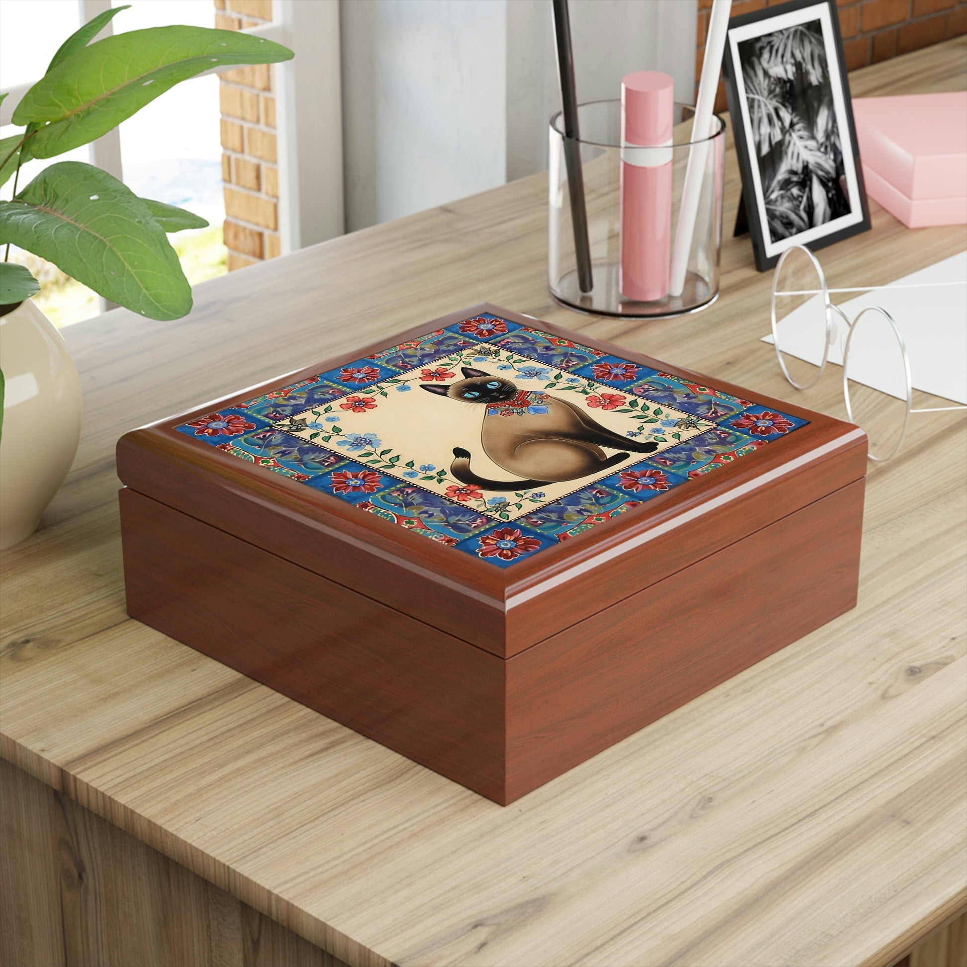 Rustic Folk Art Siamese Cat with Border Design Wooden Keepsake Jewelry Box