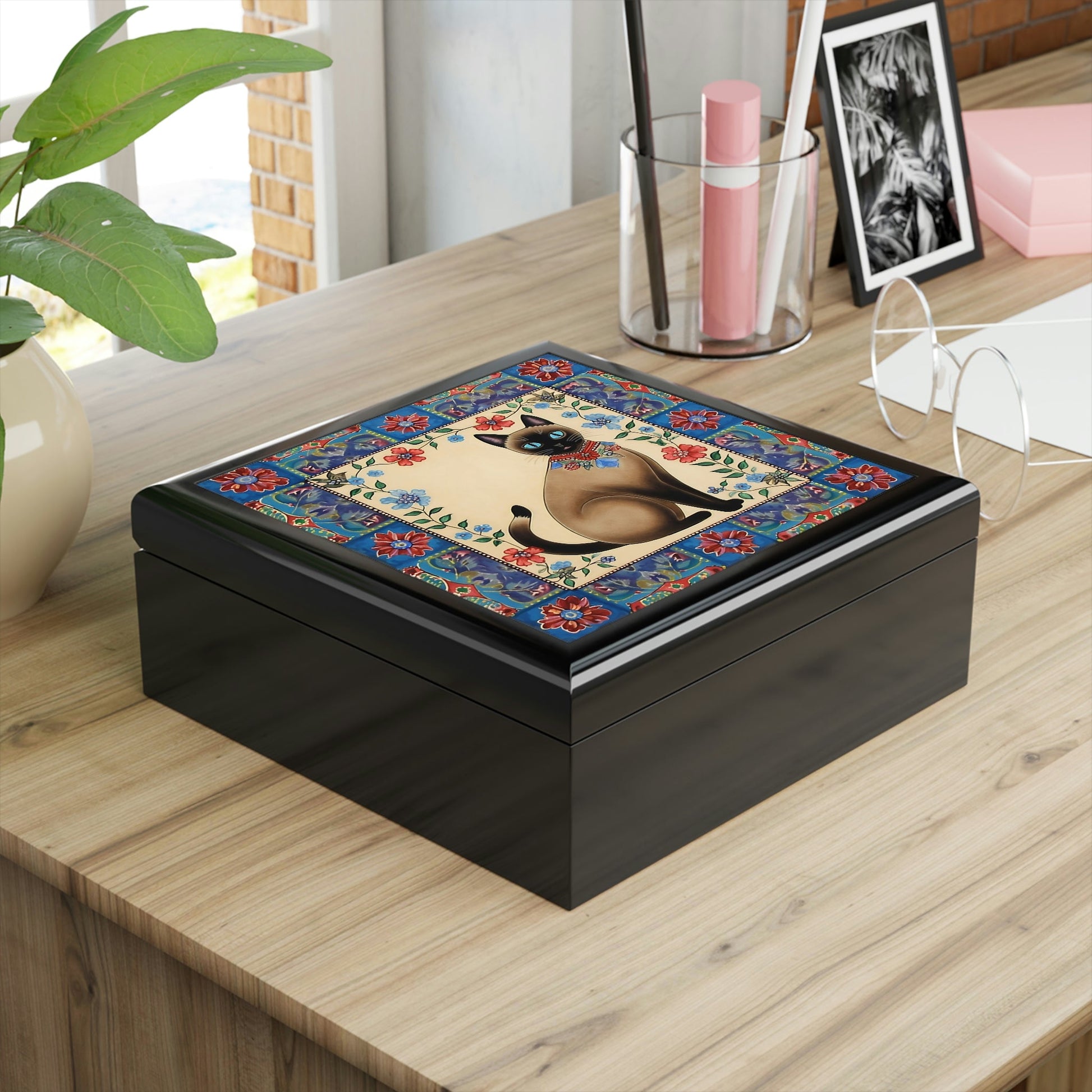 Rustic Folk Art Siamese Cat with Border Design Wooden Keepsake Jewelry Box