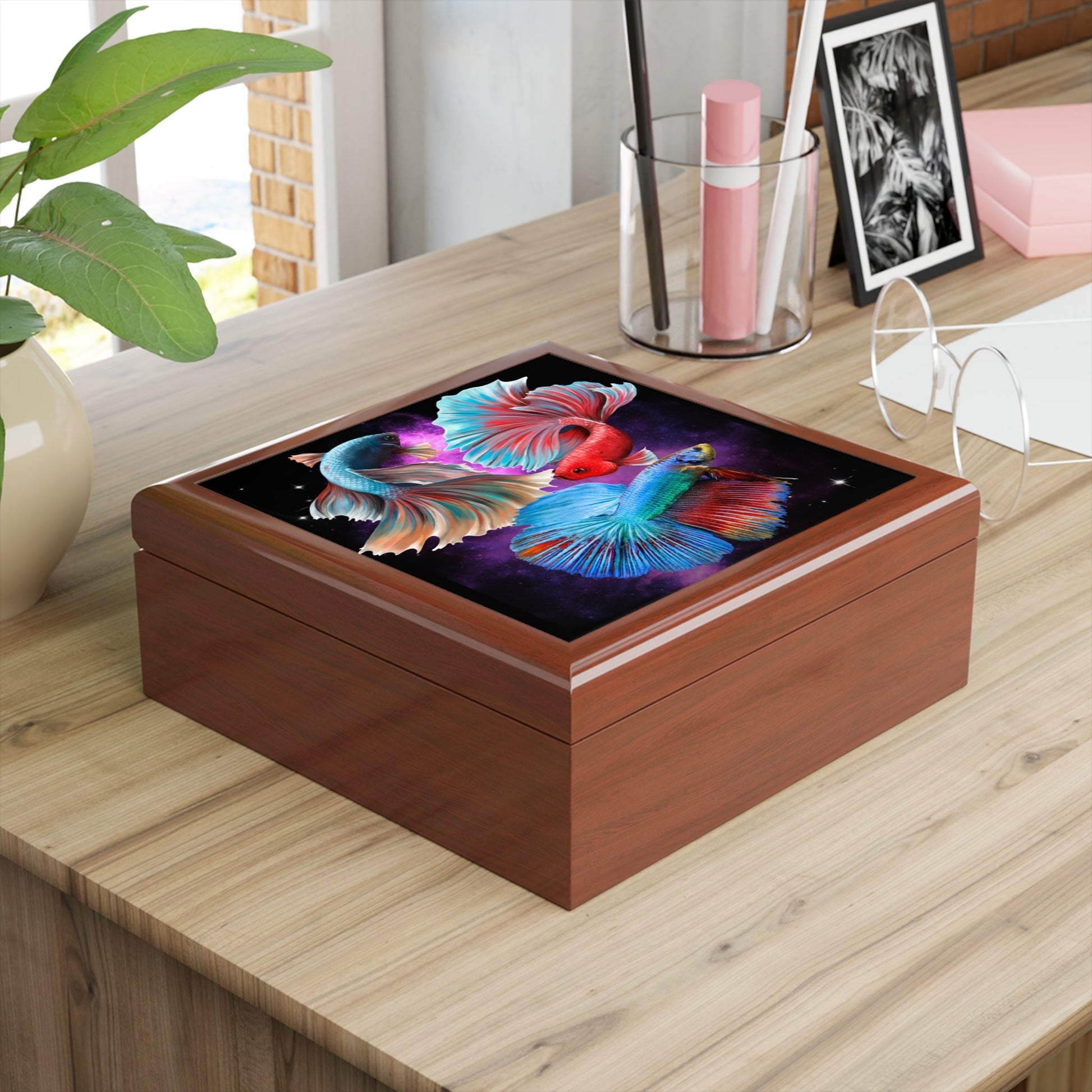 Siamese Fighting Fish (Bettas) Wood Keepsake Jewelry Box with Ceramic Tile Cover