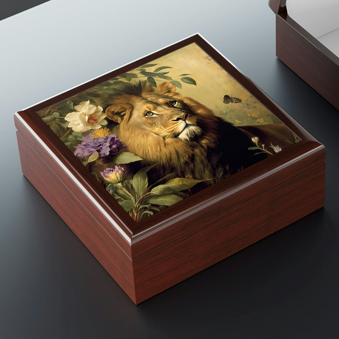 Vintage African Lion Wood Keepsake Jewelry Box with Ceramic Tile Cover